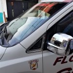 ACCESORIOS CROMADOS BASES DE ESPEJOS HYUNDAI GRAND STAREX H1