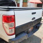 DECORATIVO-COMPUERTA-FORD-RANGER-INSTALADO-2-scaled-scaled