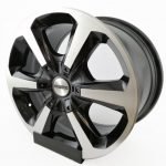 Rin auto 17X8″ MOMO